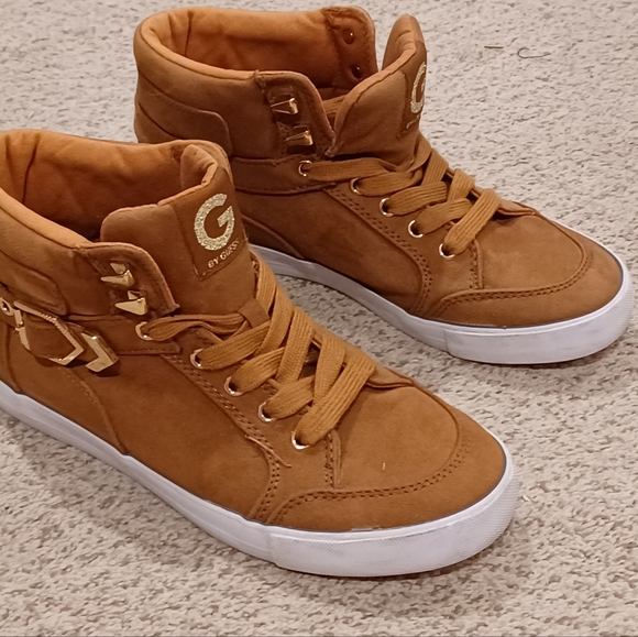 Women's Guess Mid - top Sneakers - Size 6.5M - Picture 2 of 8